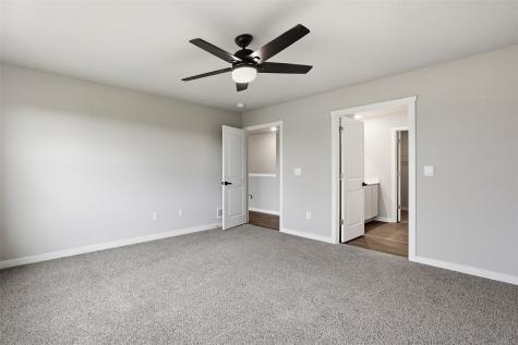 2818 Mary Drive Hiawatha IA 52233