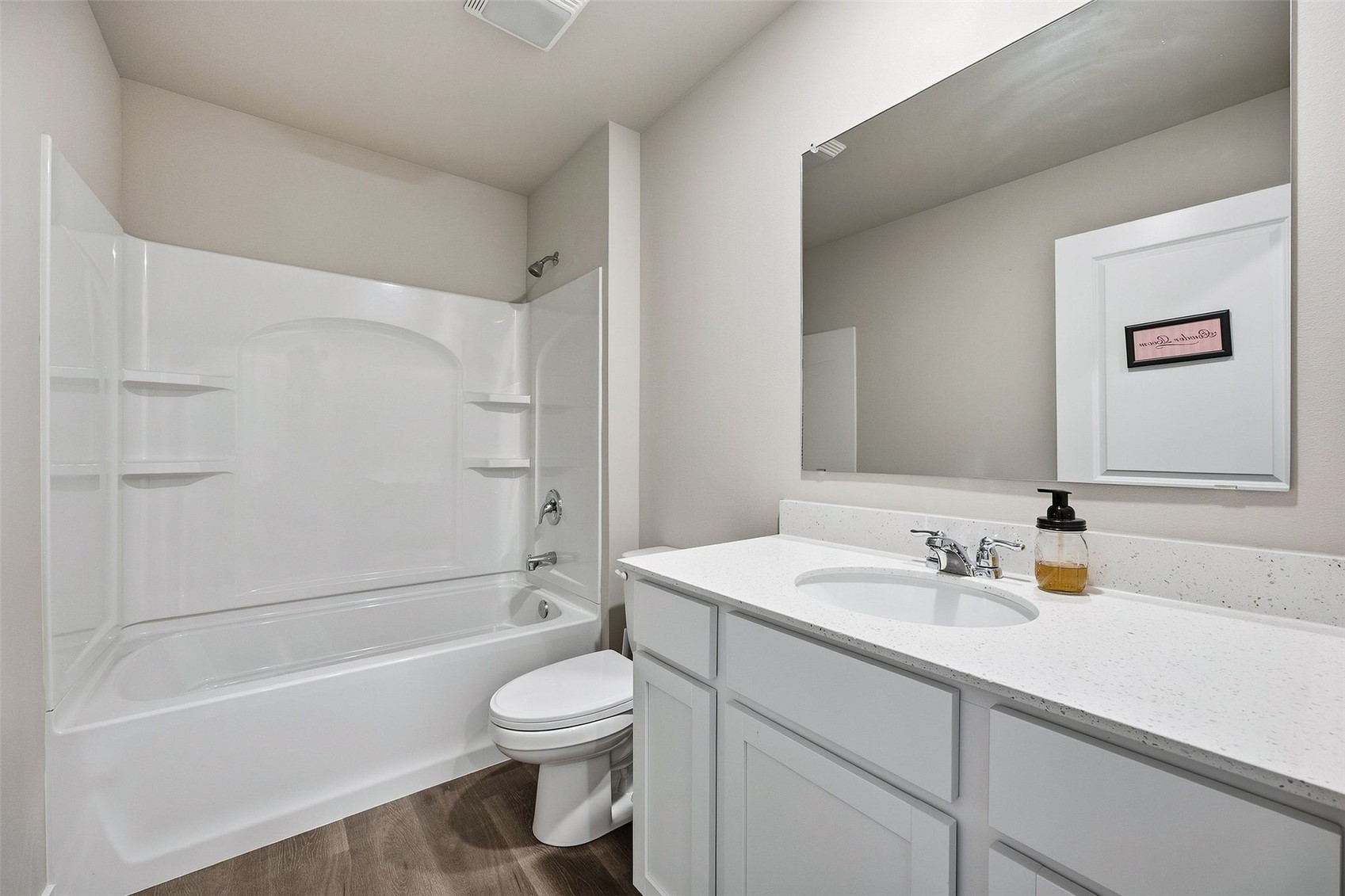2818 Mary Drive Hiawatha IA 52233