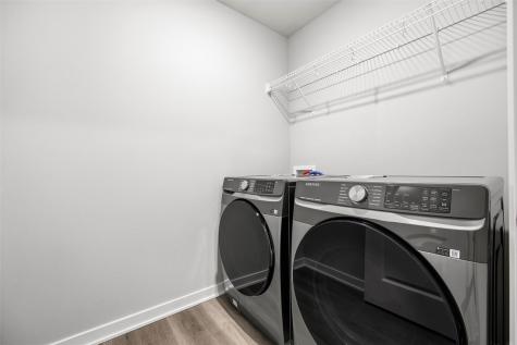 2818 Mary Drive Hiawatha IA 52233