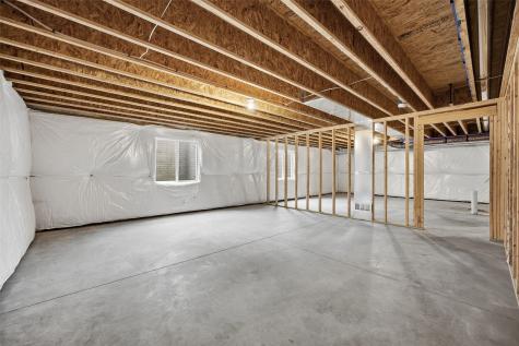 2818 Mary Drive Hiawatha IA 52233
