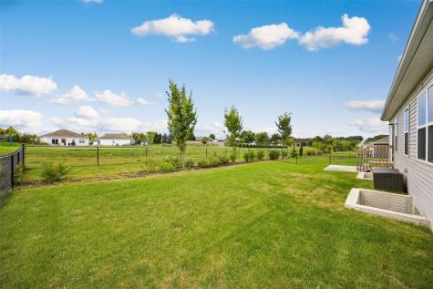 2818 Mary Drive Hiawatha IA 52233