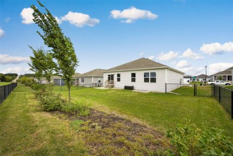 2818 Mary Drive Hiawatha IA 52233