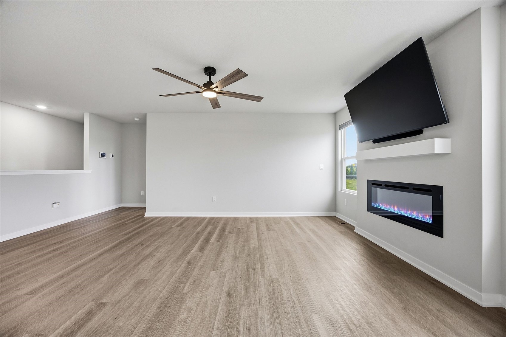 2818 Mary Drive Hiawatha IA 52233