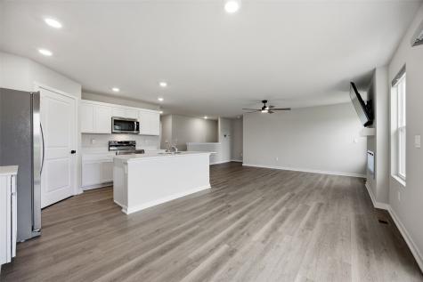 2818 Mary Drive Hiawatha IA 52233