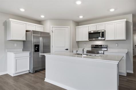 2818 Mary Drive Hiawatha IA 52233