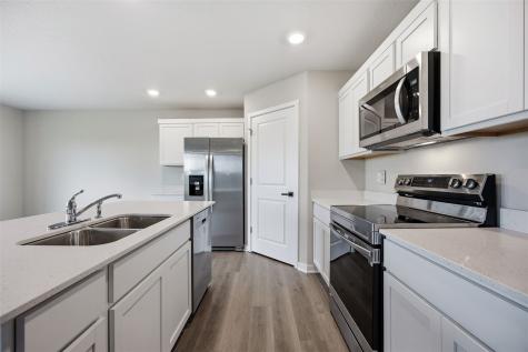 2818 Mary Drive Hiawatha IA 52233