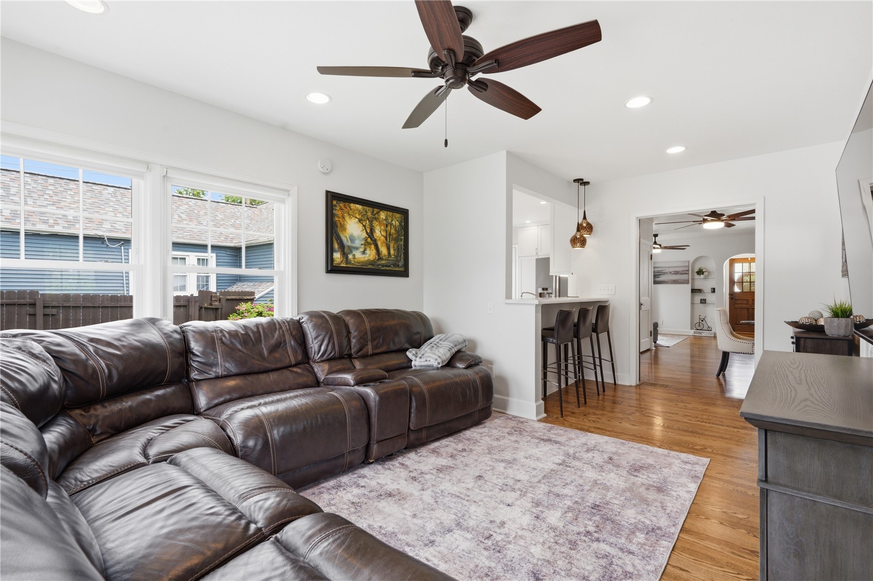 2610 E Avenue NE Cedar Rapids IA 52402