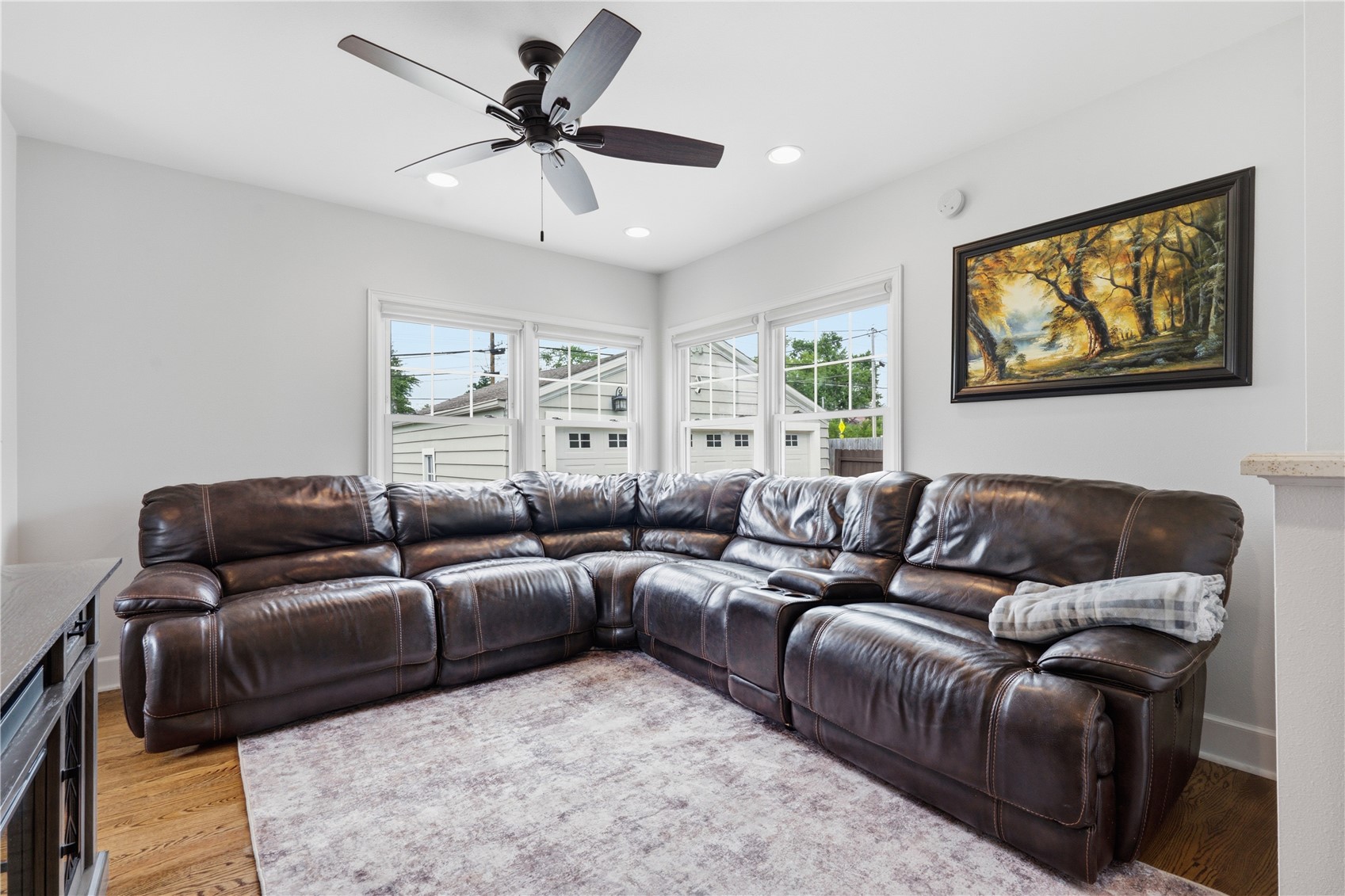 2610 E Avenue NE Cedar Rapids IA 52402
