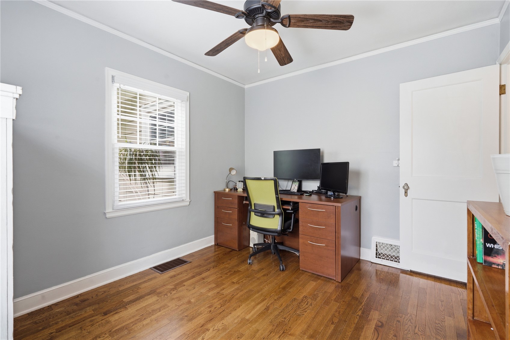 2610 E Avenue NE Cedar Rapids IA 52402
