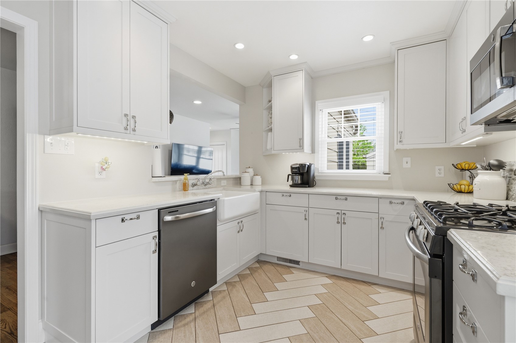 2610 E Avenue NE Cedar Rapids IA 52402