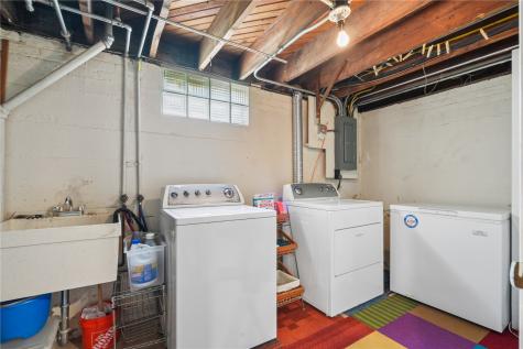 223 23rd Street Drive SE Cedar Rapids IA 52403