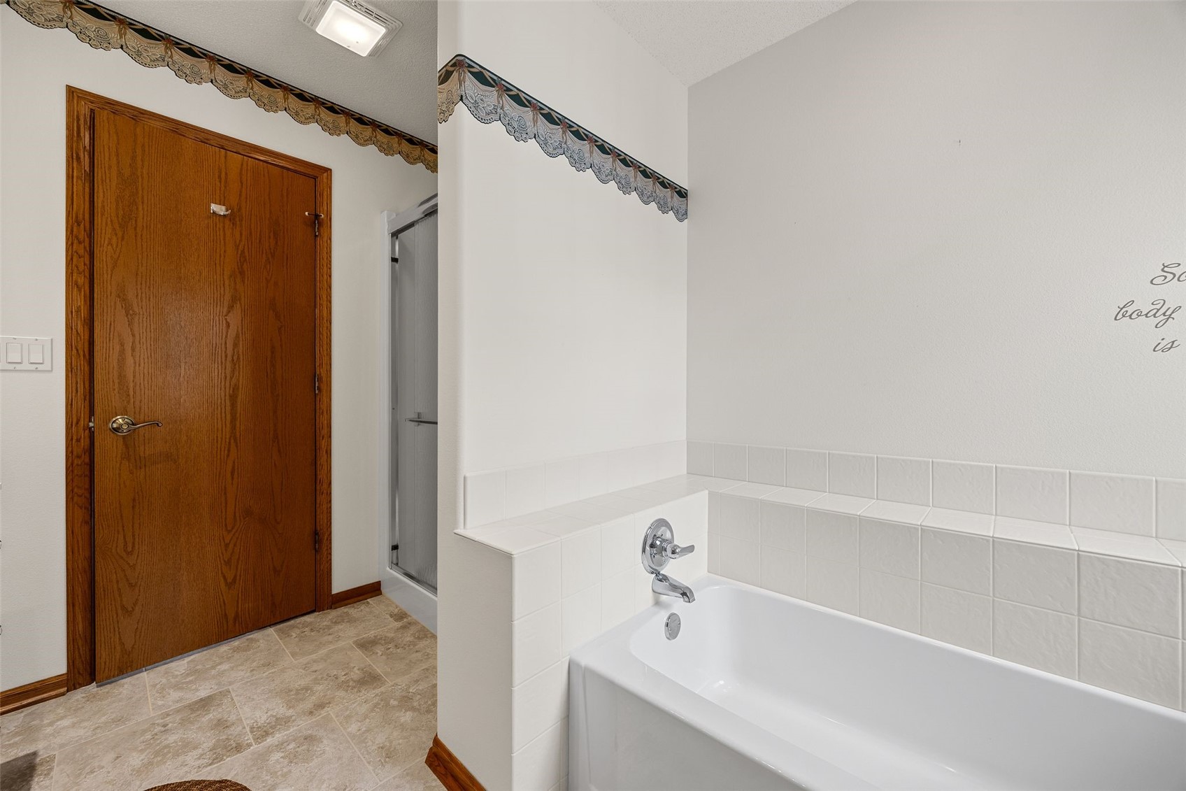 230 S Blairsferry Crossing Hiawatha IA 52233