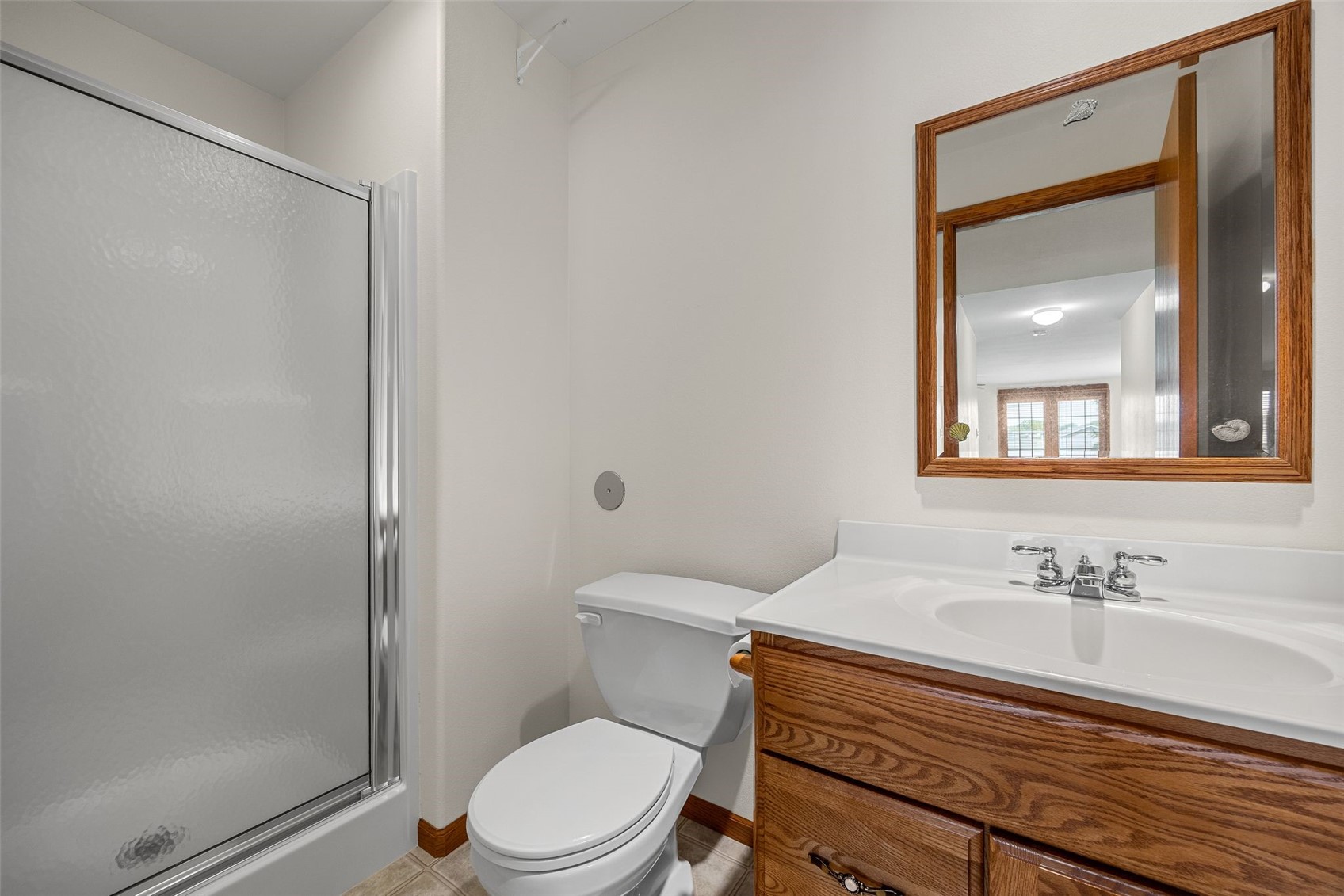 230 S Blairsferry Crossing Hiawatha IA 52233