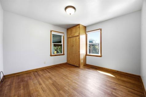 4731 Mount Vernon Road Cedar Rapids IA 52403