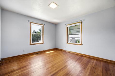 4731 Mount Vernon Road Cedar Rapids IA 52403