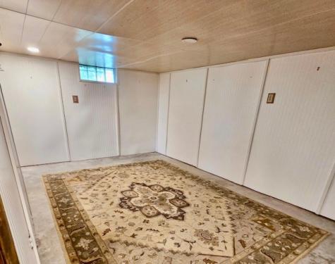 4731 Mount Vernon Road Cedar Rapids IA 52403