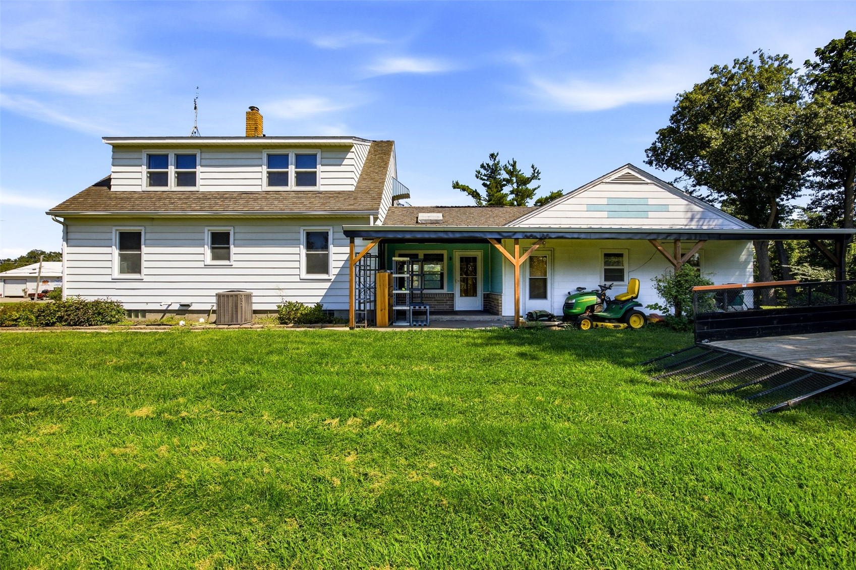 4731 Mount Vernon Road Cedar Rapids IA 52403