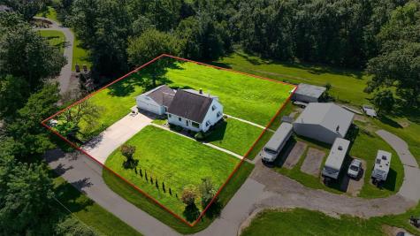 4731 Mount Vernon Road Cedar Rapids IA 52403