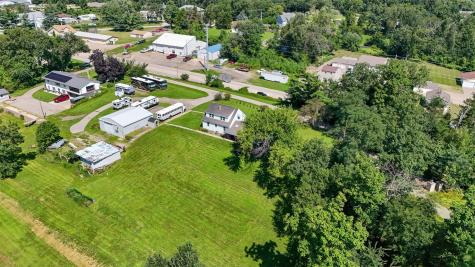 4731 Mount Vernon Road Cedar Rapids IA 52403