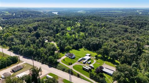 4731 Mount Vernon Road Cedar Rapids IA 52403