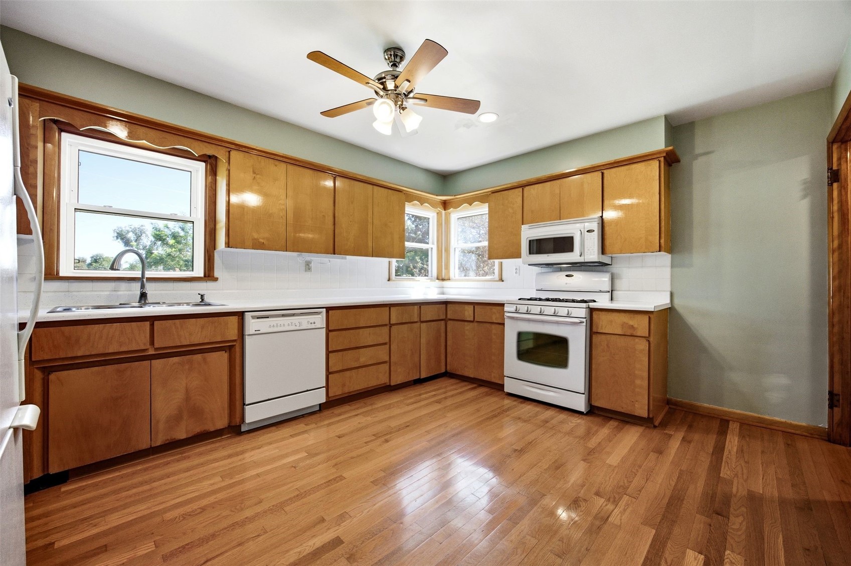 4731 Mount Vernon Road Cedar Rapids IA 52403