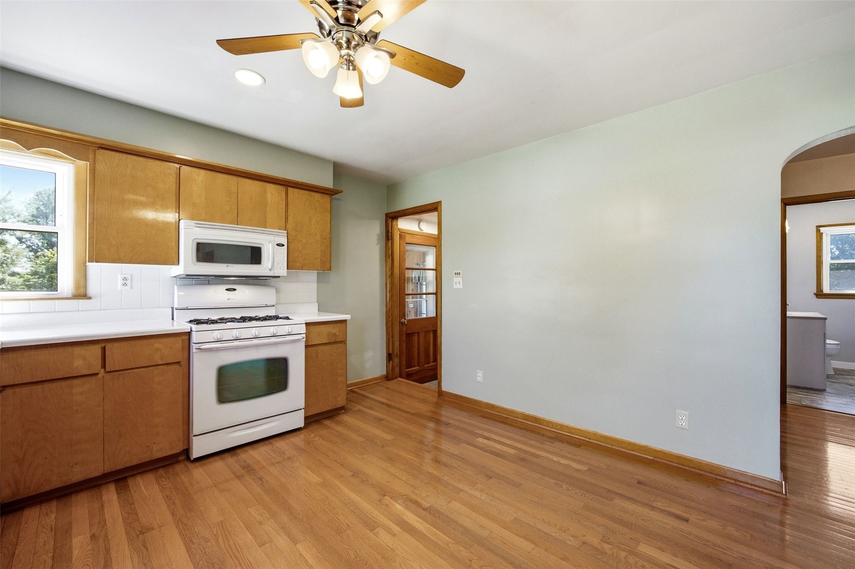 4731 Mount Vernon Road Cedar Rapids IA 52403