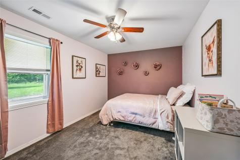 2590 Meadow View Drive Urbana IA 52345
