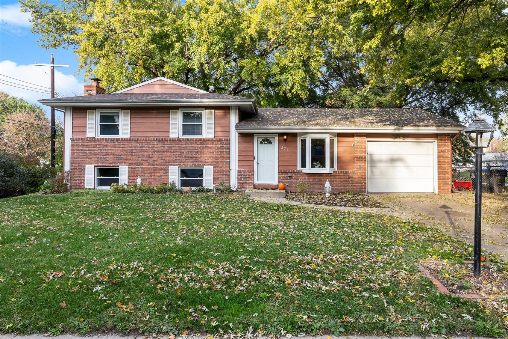 826 20th Avenue Coralville IA 52241