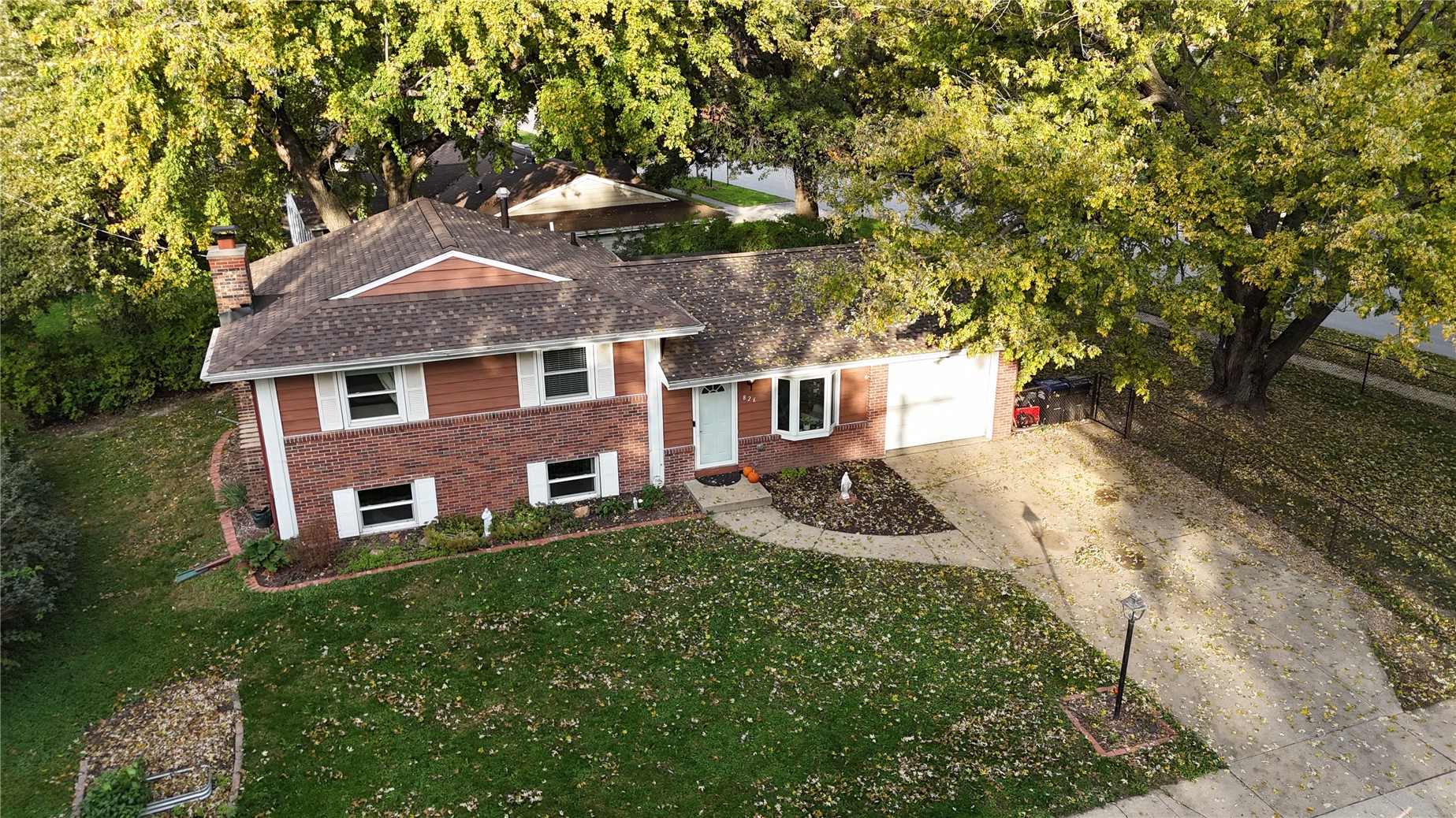 826 20th Avenue Coralville IA 52241