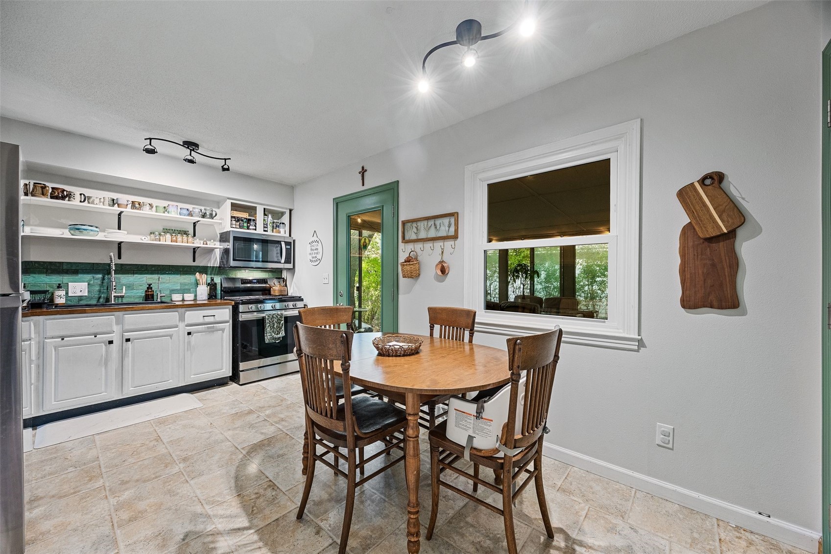 826 20th Avenue Coralville IA 52241