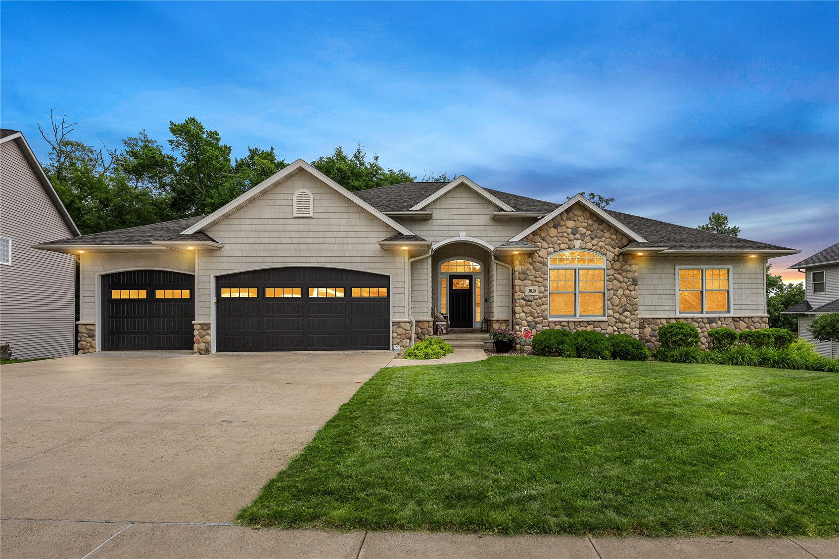 Cedar Rapids IA, 3030 Old Orchard Road NE