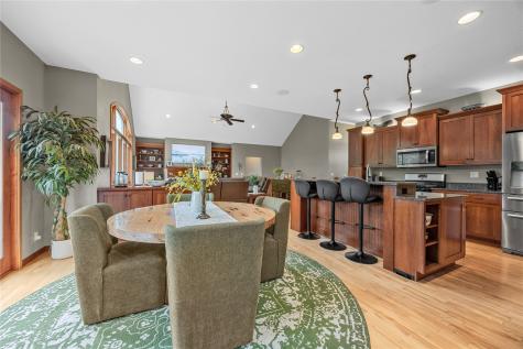 3030 Old Orchard Road NE Cedar Rapids IA 52402
