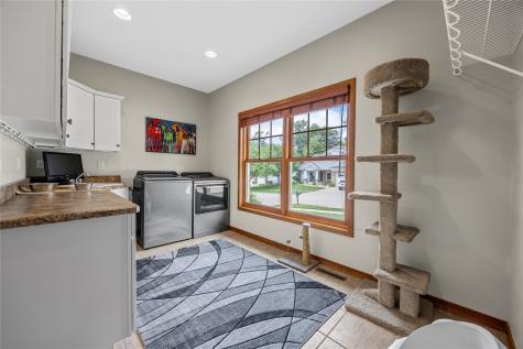 3030 Old Orchard Road NE Cedar Rapids IA 52402