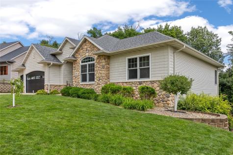 3030 Old Orchard Road NE Cedar Rapids IA 52402