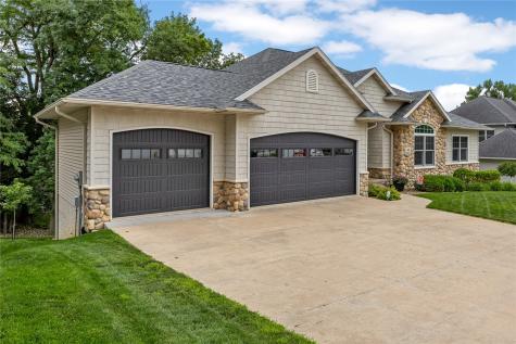 3030 Old Orchard Road NE Cedar Rapids IA 52402