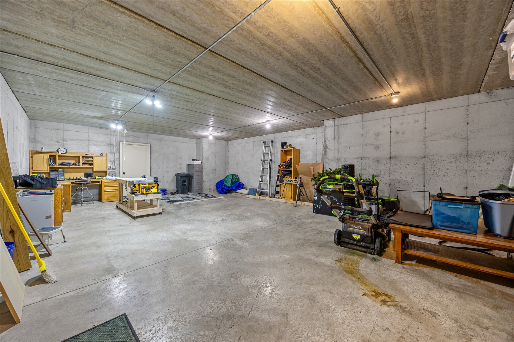 3030 Old Orchard Road NE Cedar Rapids IA 52402