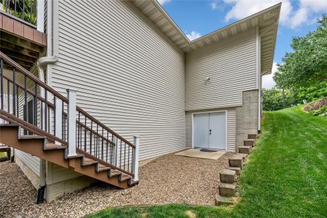 3030 Old Orchard Road NE Cedar Rapids IA 52402