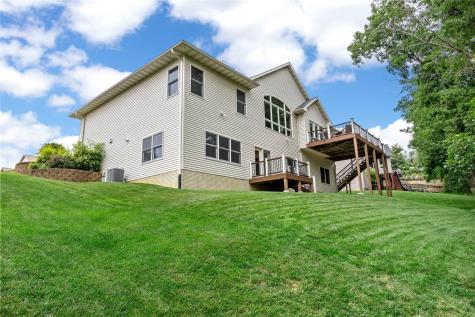 3030 Old Orchard Road NE Cedar Rapids IA 52402