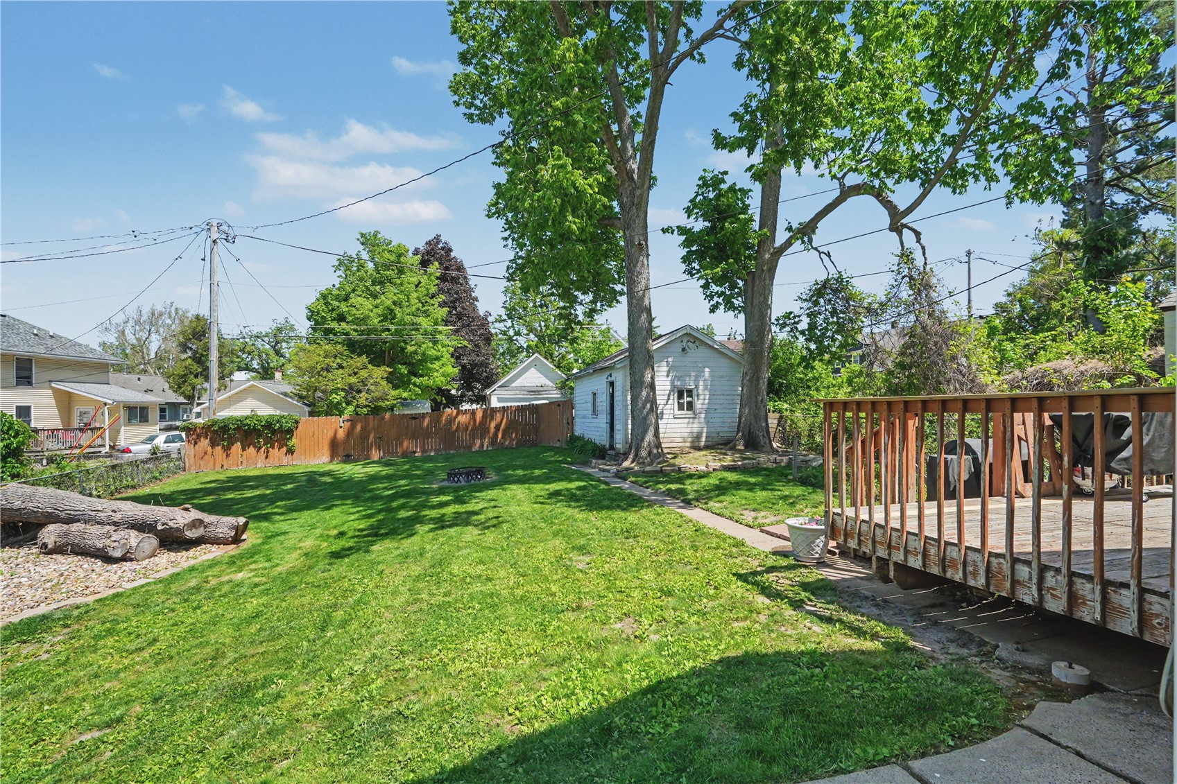114 25th St Drive SE Cedar Rapids IA 52403
