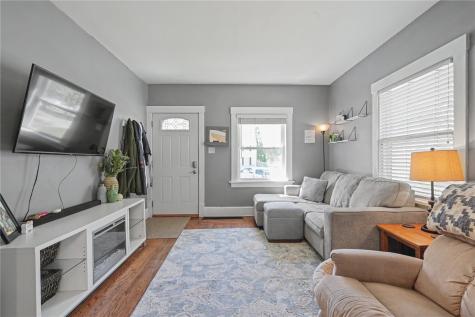 114 25th St Drive SE Cedar Rapids IA 52403