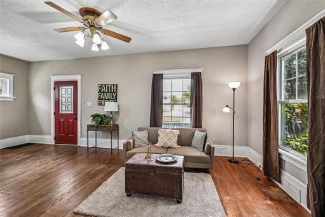 1532 C Avenue NE Cedar Rapids IA 52402