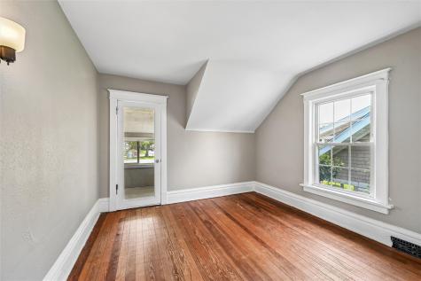 1532 C Avenue NE Cedar Rapids IA 52402