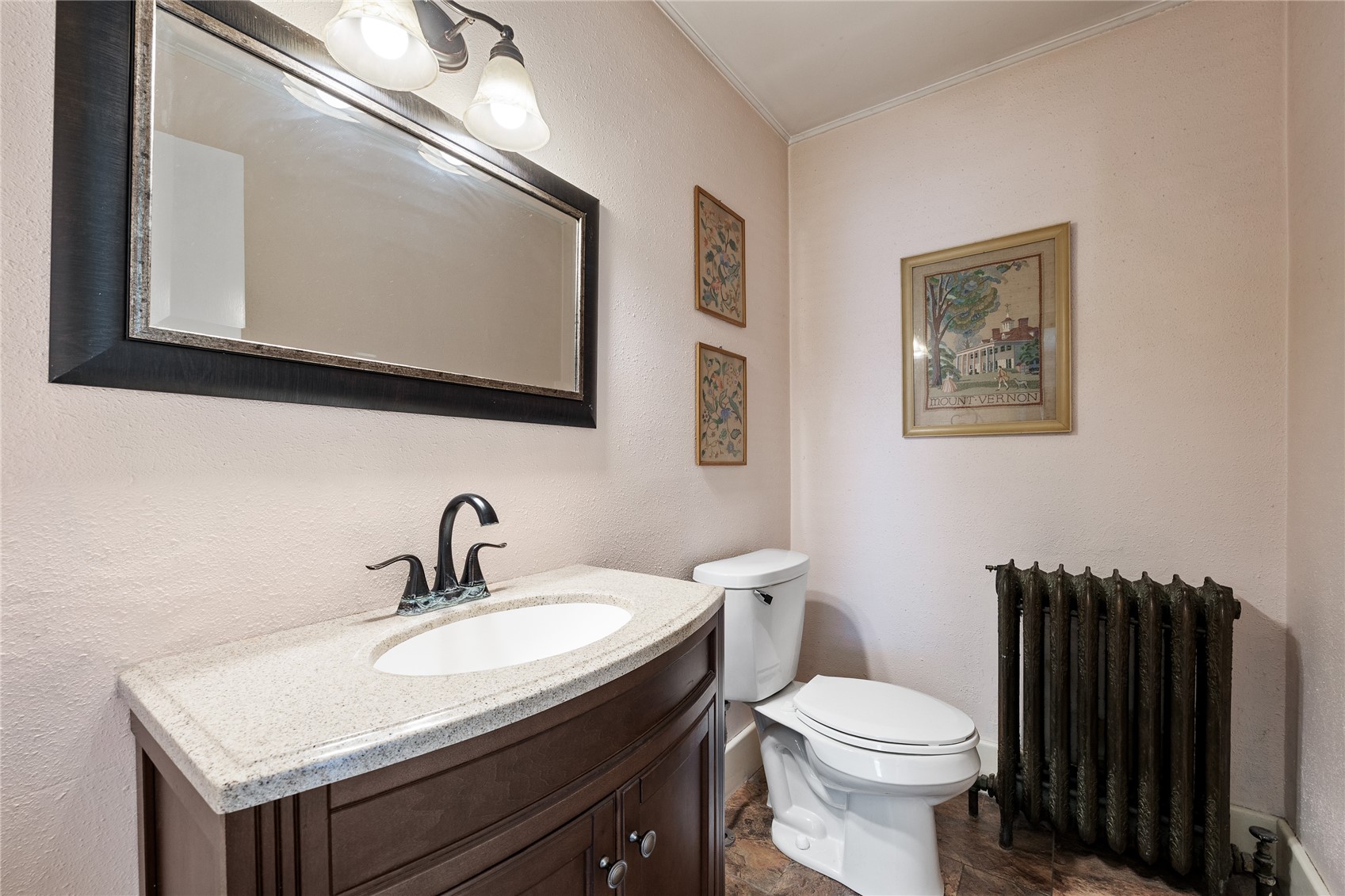 103 10th Avenue SW Mt Vernon IA 52314