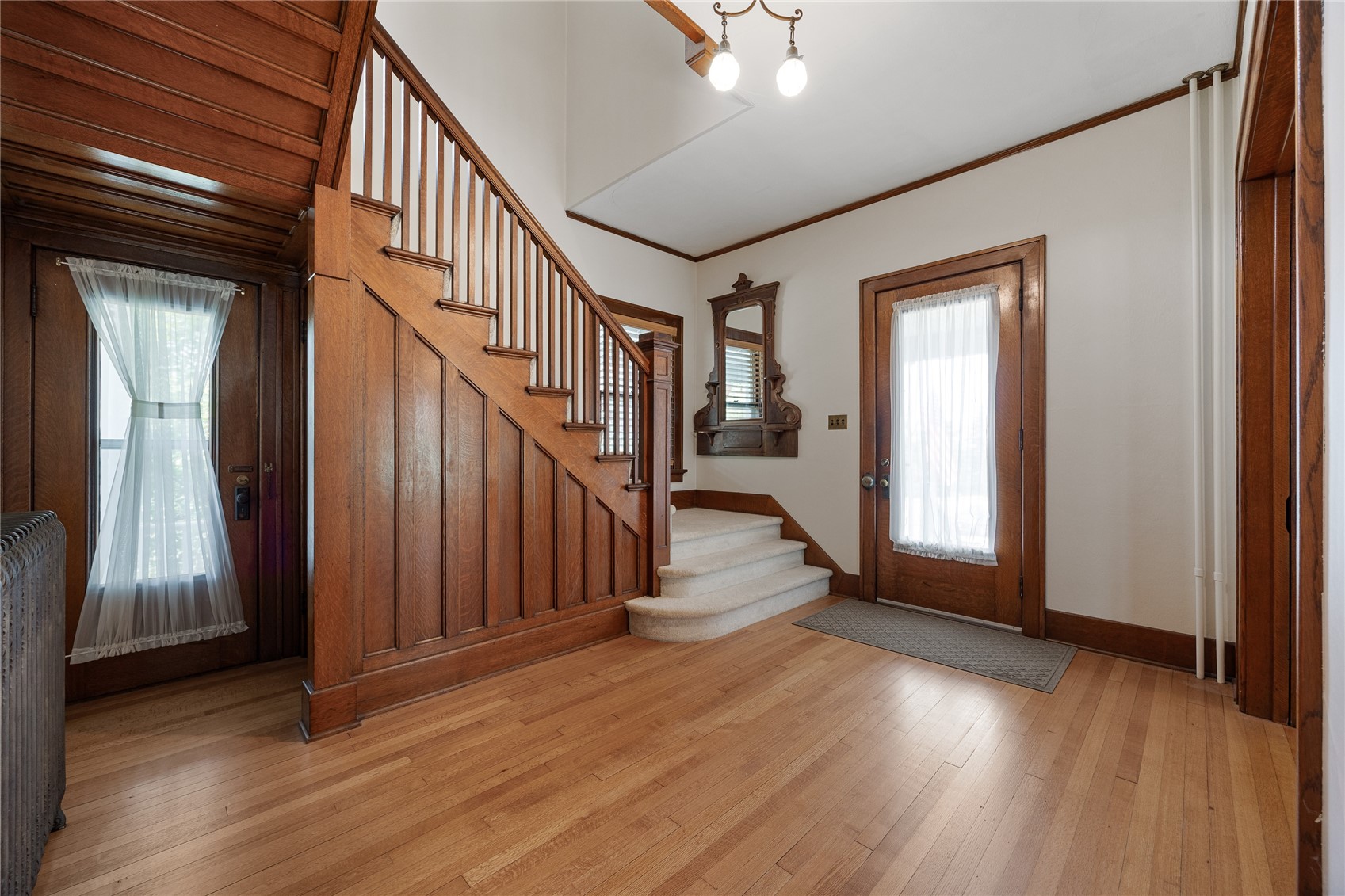 103 10th Avenue SW Mt Vernon IA 52314