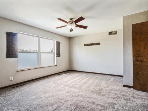 431 Teakwood Lane NE Cedar Rapids IA 52402