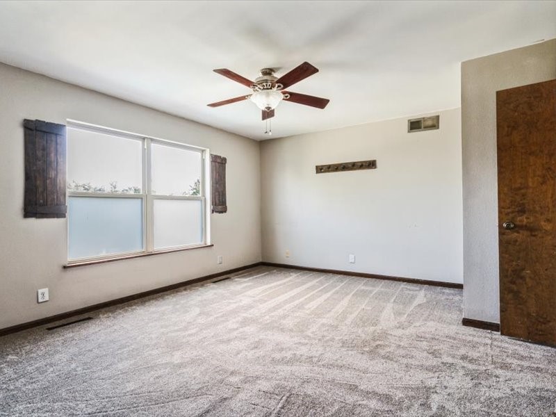 431 Teakwood Lane NE Cedar Rapids IA 52402