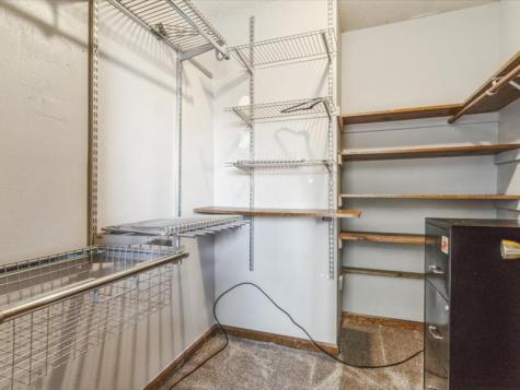 431 Teakwood Lane NE Cedar Rapids IA 52402