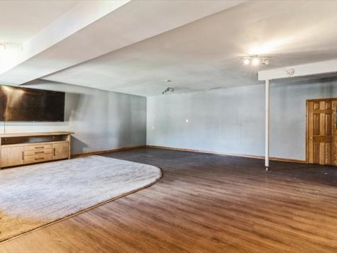 431 Teakwood Lane NE Cedar Rapids IA 52402