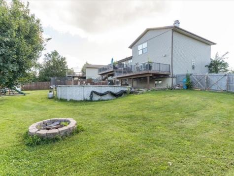 431 Teakwood Lane NE Cedar Rapids IA 52402
