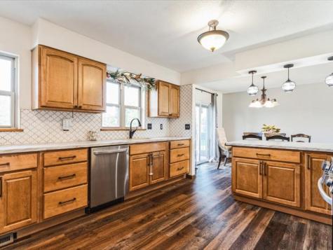 431 Teakwood Lane NE Cedar Rapids IA 52402